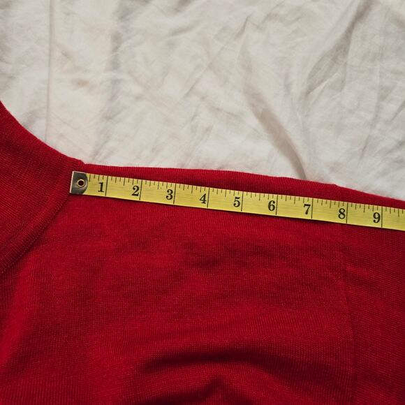 Neiman Marcus Exclusive Sweater Size L Merino Wool Red Quarter Button Pullover - Picture 10 of 12